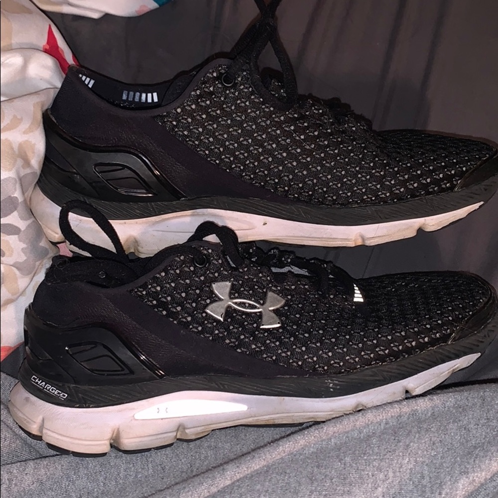 Under armor shoes
